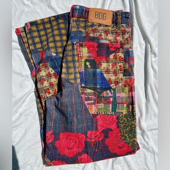 BDG Urban Outfitters High & Wide Corduroy Jeans Size 27 Multicolor - Picture 2 of 4
